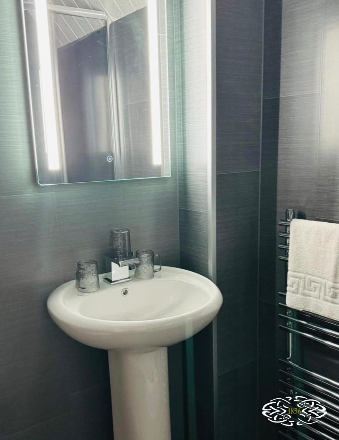 Kirn Royal Marine Hotel Dunoon מראה חיצוני תמונה
